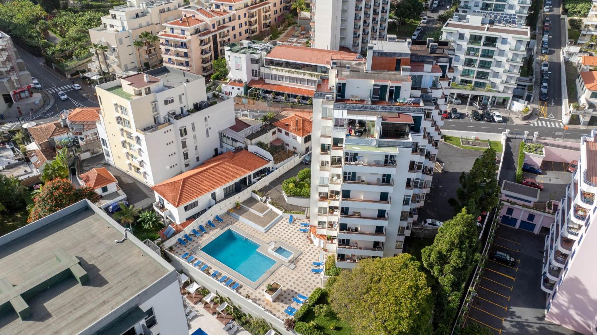 Casa Branca Apartments By Trip2Portugal 丰沙尔 外观 照片