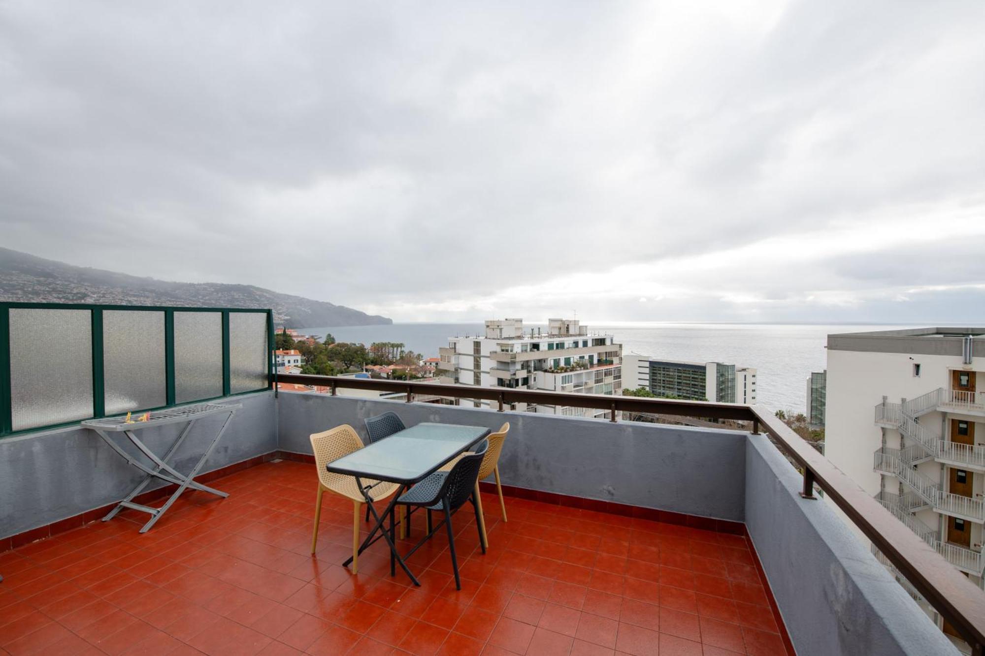Casa Branca Apartments By Trip2Portugal 丰沙尔 外观 照片
