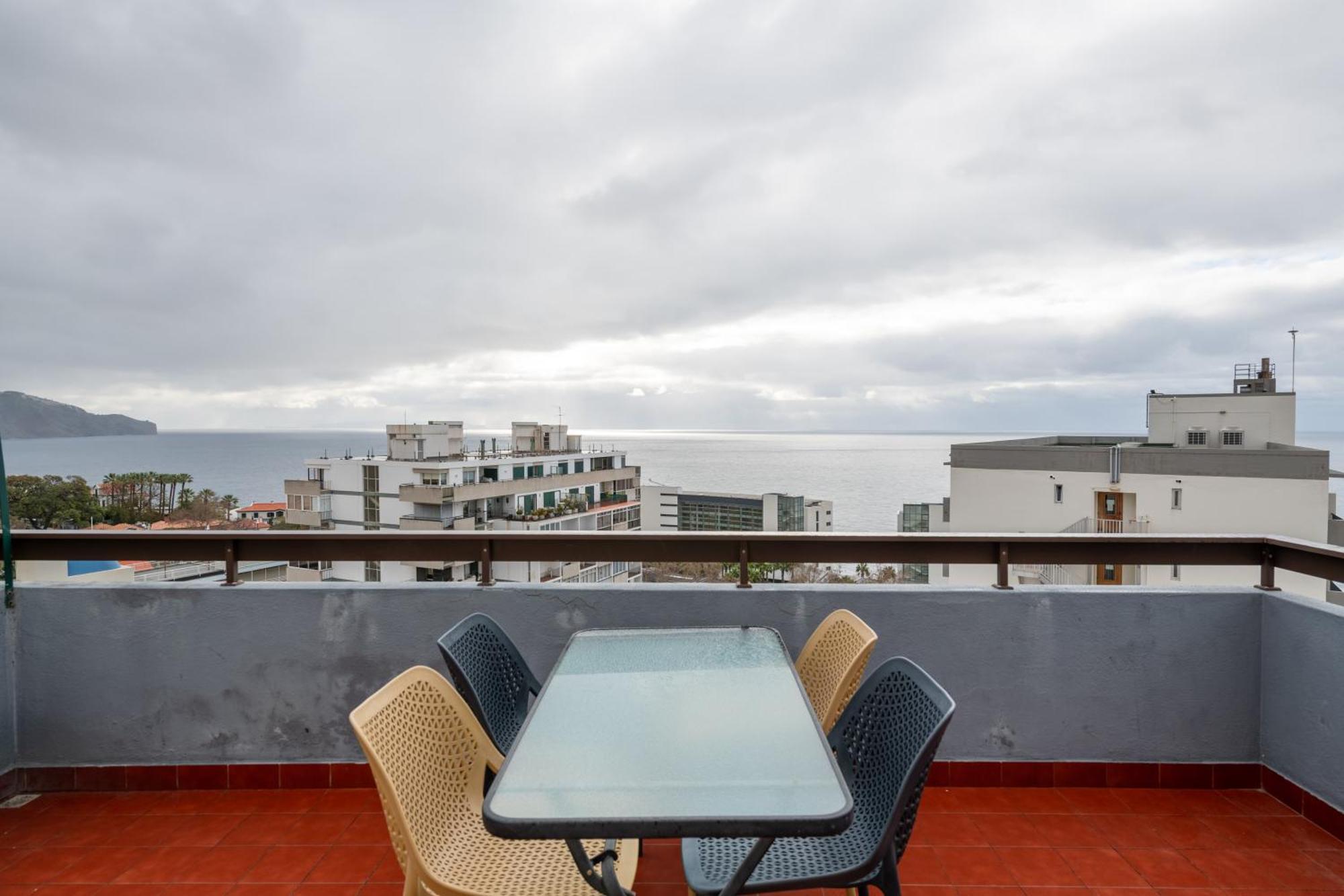 Casa Branca Apartments By Trip2Portugal 丰沙尔 外观 照片
